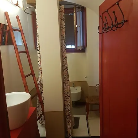 Alojamento de Acomodação e Pequeno-almoço Centro Storico Chiari